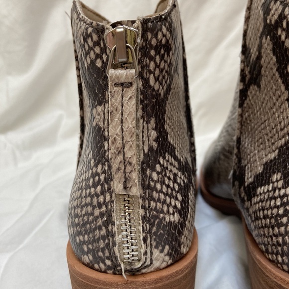 Women’s Dolce Vita faux snakeskin ankle booties. Style: TAVIN. Size 8M. Like new - Picture 12 of 14